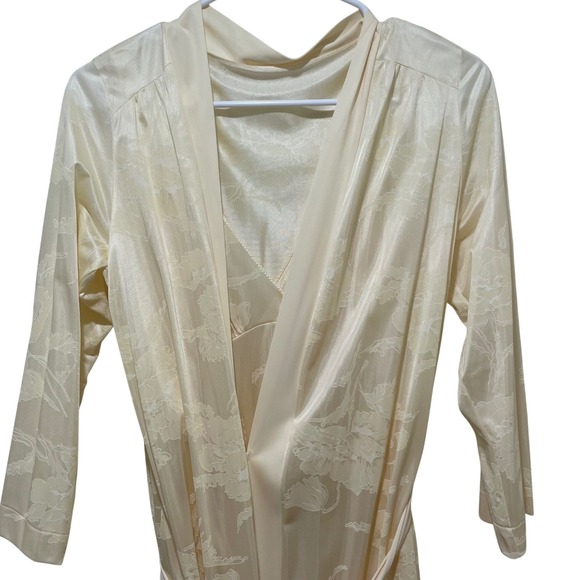 Lorraine Vintage Floral Nylon Robe & Nightgown Medium yellow Peignoir set - Picture 1 of 8